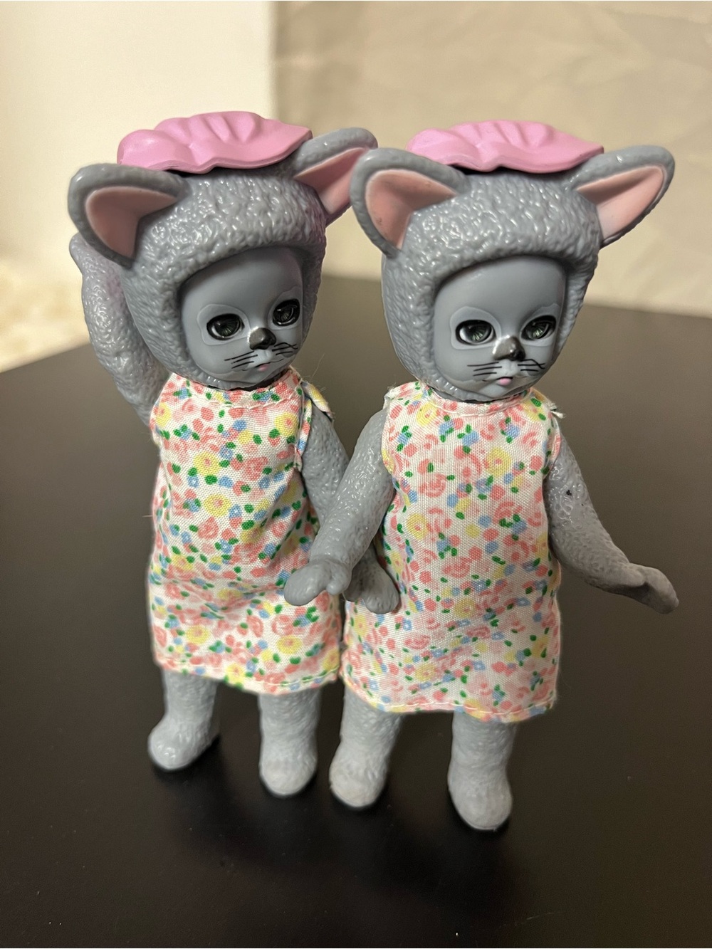 2010 McDONALDS 5” ALEXANDER Doll WENDY AS THE BIG BAD WOLF GRAY CAT